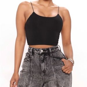 Fashion Nova BLack Kiki cropped top size large